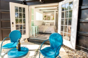 The Container Retreat @ 290 Wine Trail #9 Get away today!